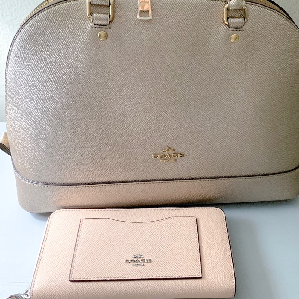 Coach Bundle Purse & Wallet ✨ - Picture 4 of 6